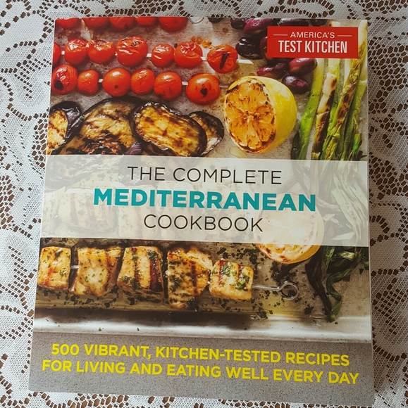 THE COMPLETE MEDITERRANEAN COOKBOOK - FIRST PRINT - Picture 1 of 3